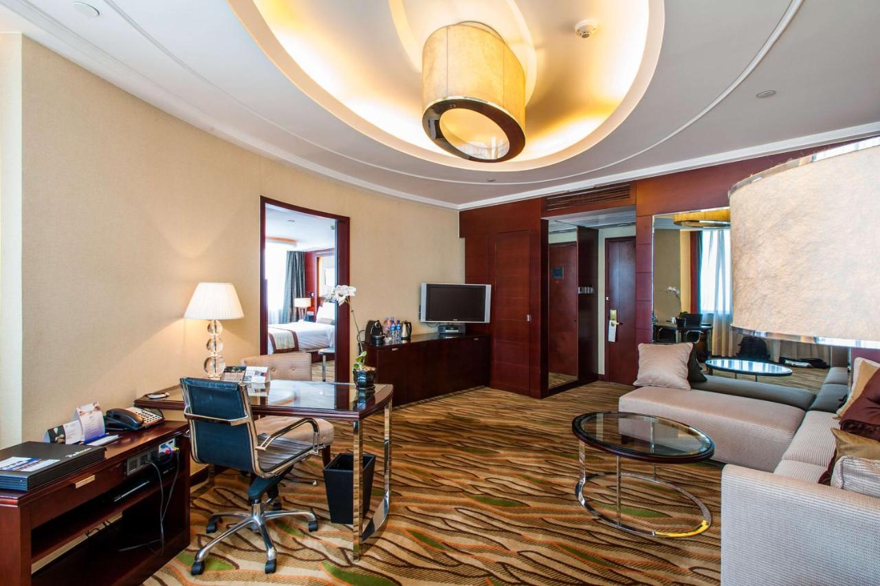 Radisson Tianjin Hotell Exteriör bild